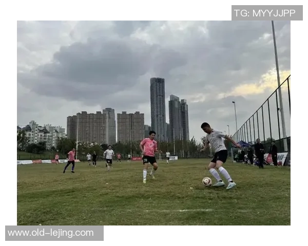 足球比赛拍摄技巧全攻略如何捕捉精彩瞬间和激烈对抗